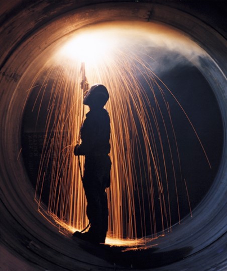 Welder INSIDE Tank manufacturing